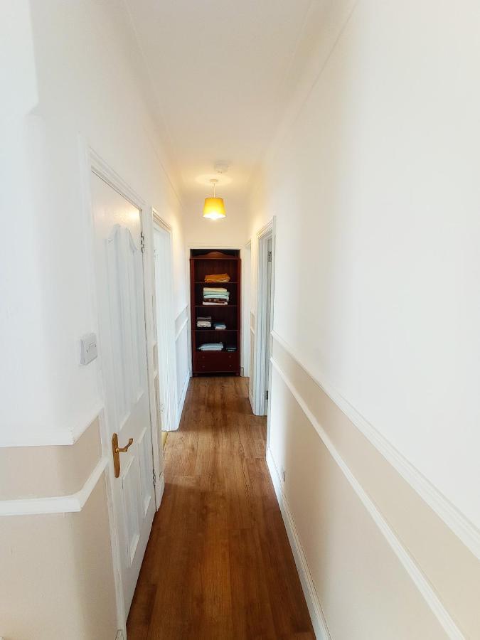 Villa Fjell2Sea à Newcastle  Extérieur photo